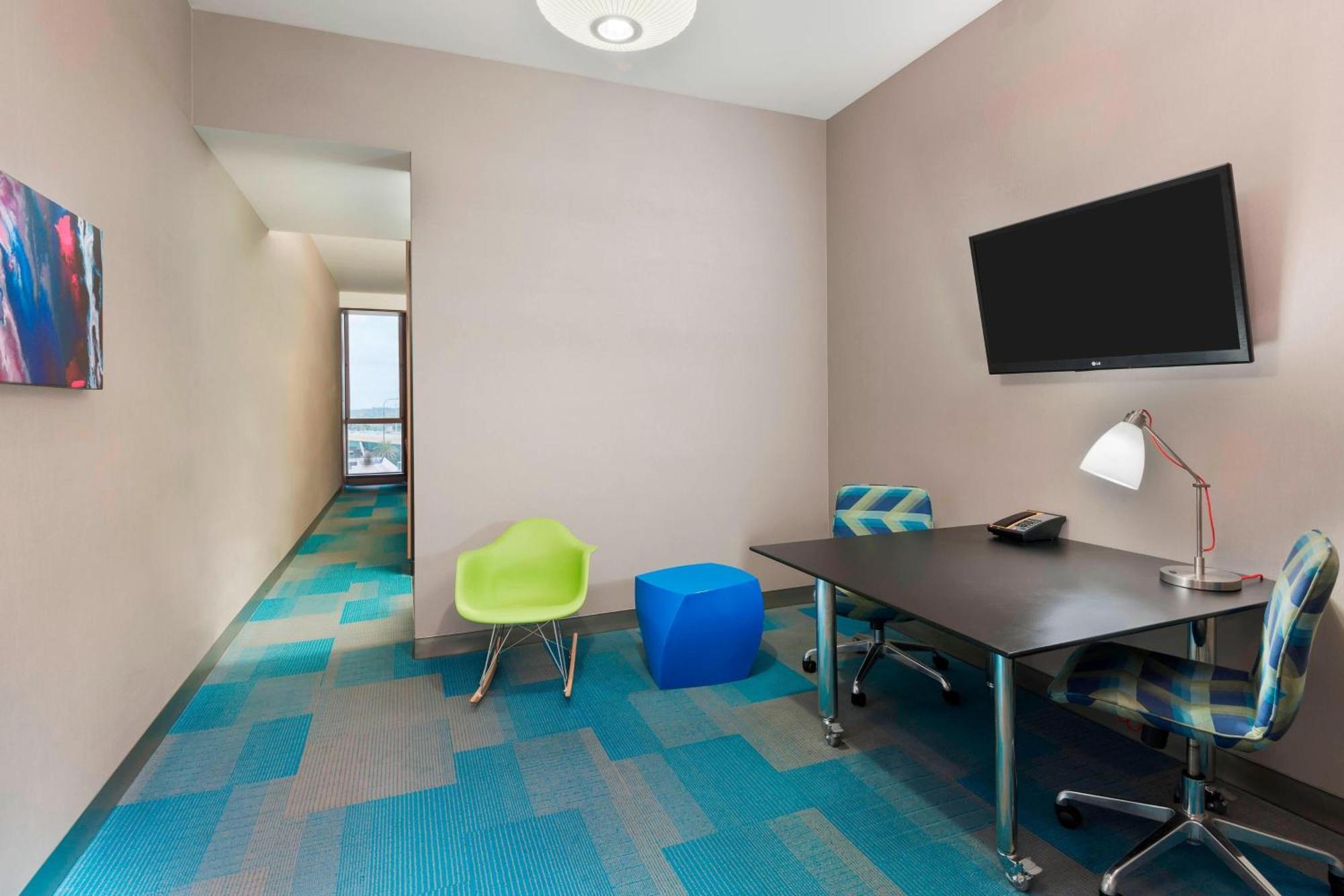 Aloft Orlando Downtown Hotel Exterior photo